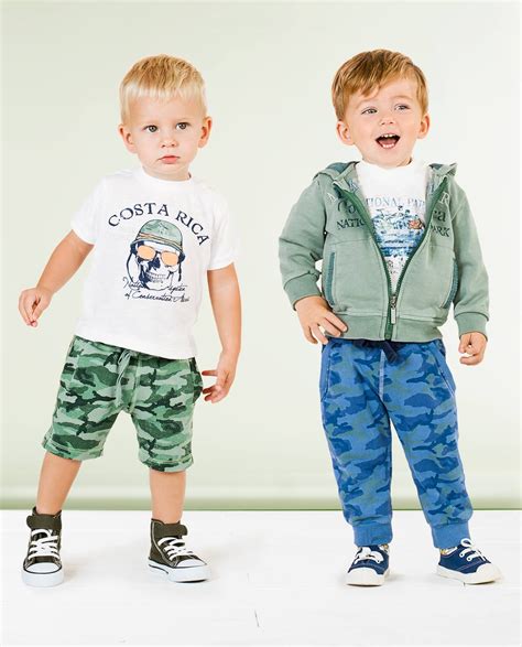 Abbigliamento Bambini & Ragazzi .